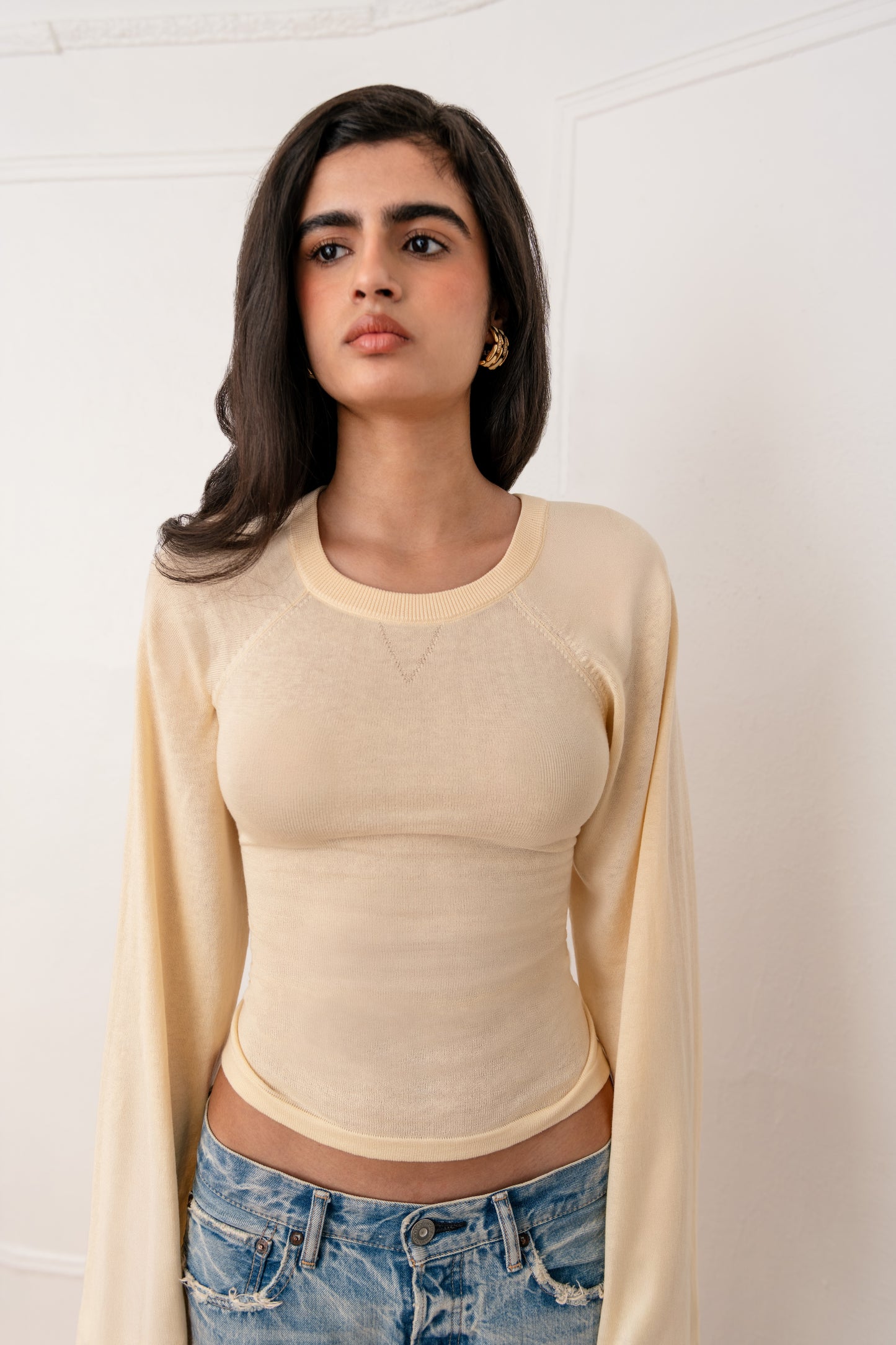 Off-Season Knitted Raglan Shirt