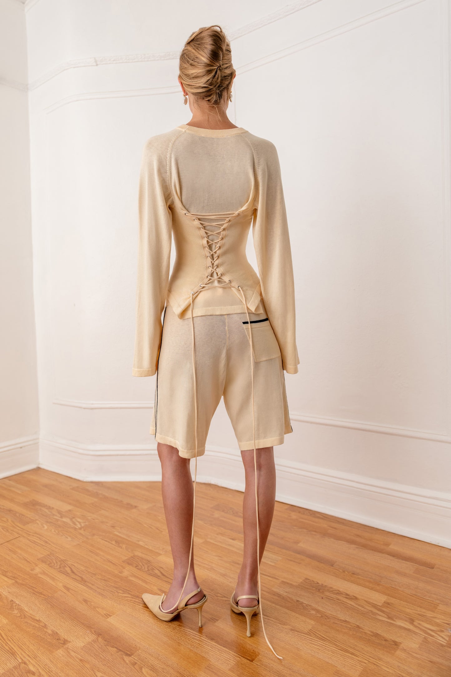 Off-Season Knitted Raglan Shirt