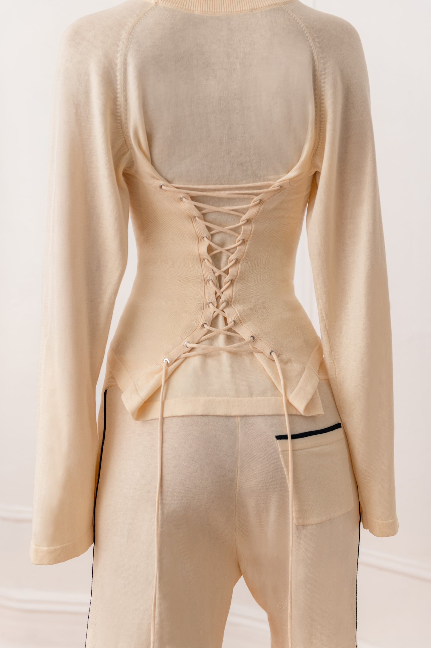 Off-Season Knitted Raglan Shirt