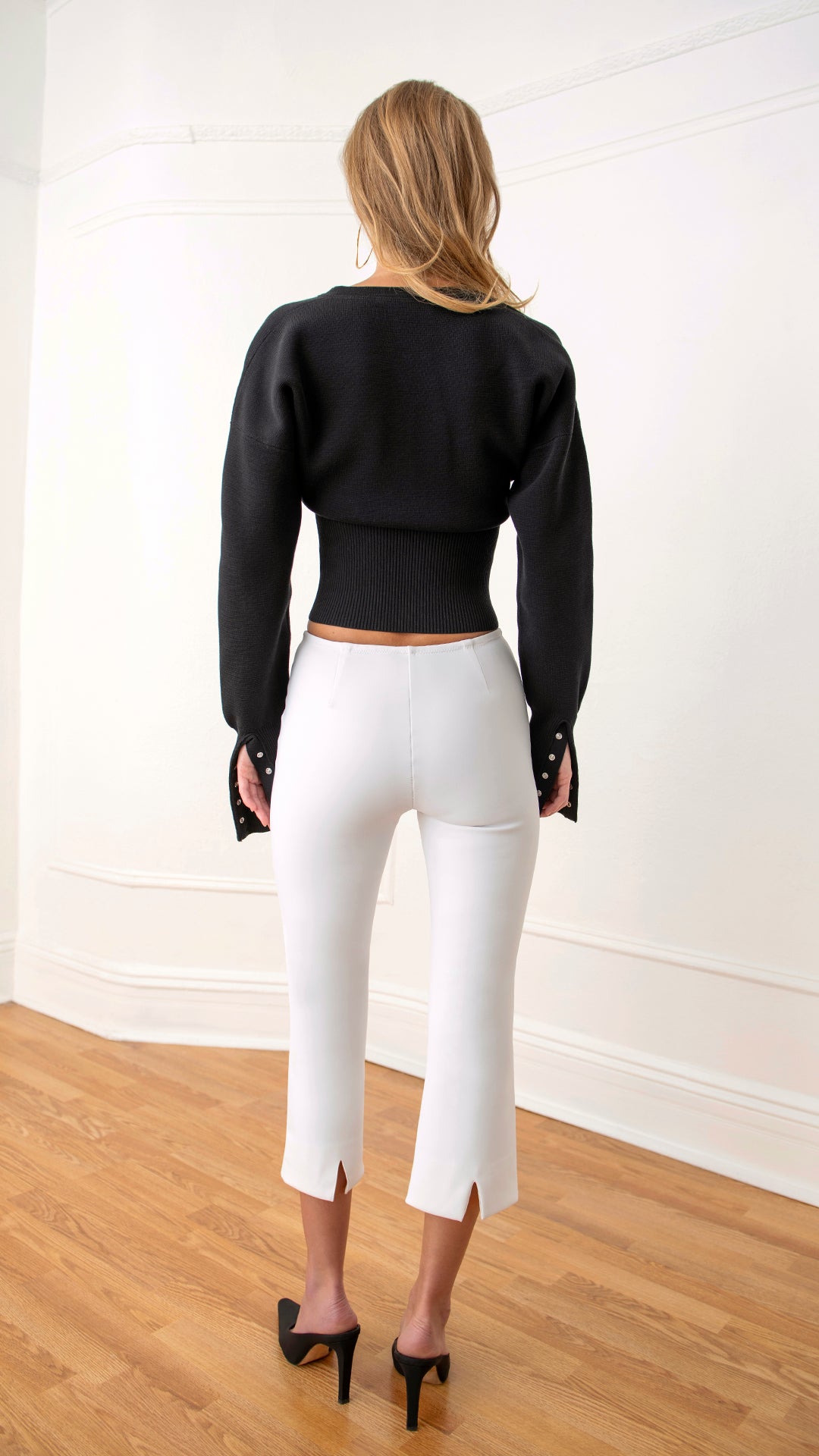 Basic Capri Knit Pant