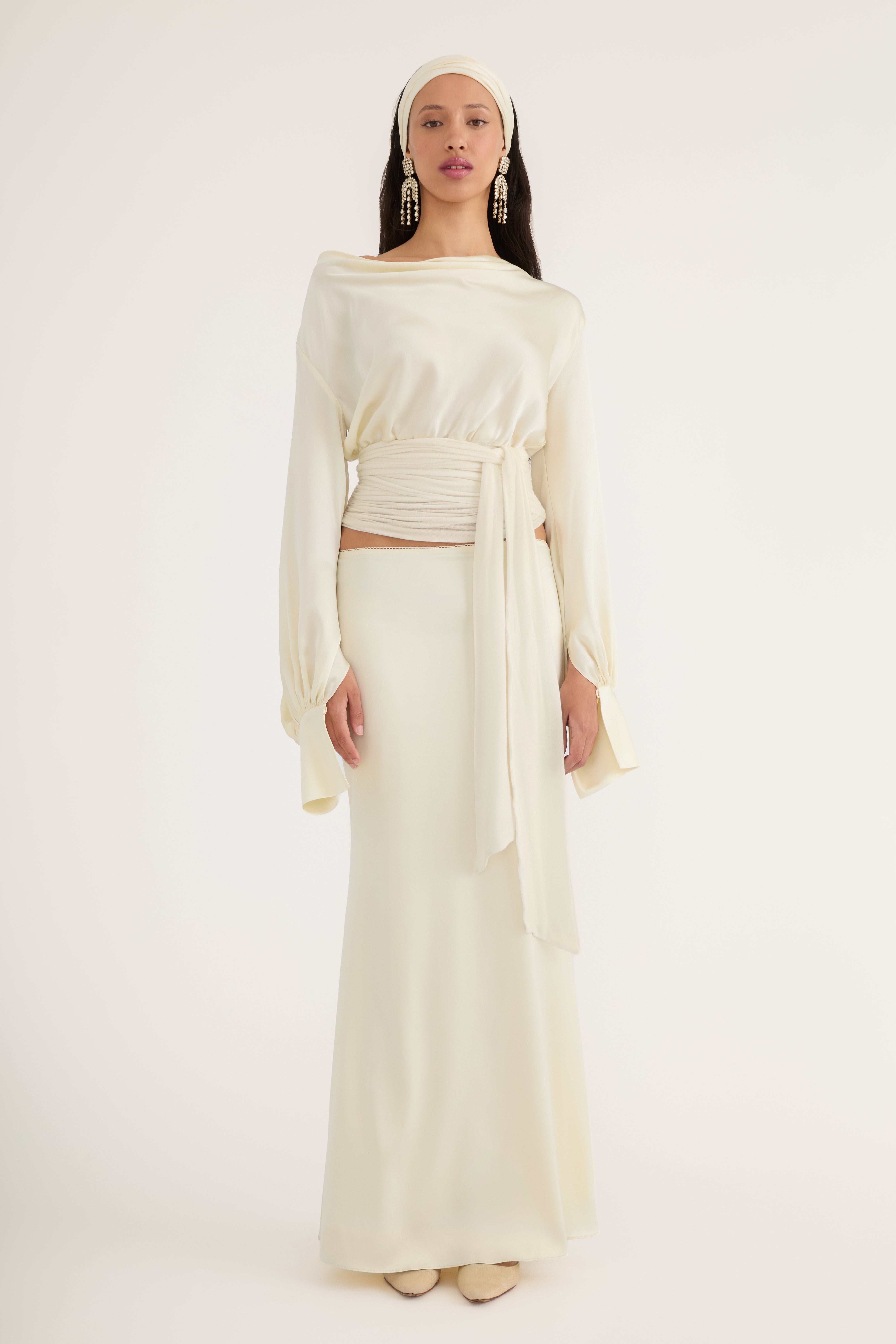 Eternal Devotion Silk Set - Orseund Iris