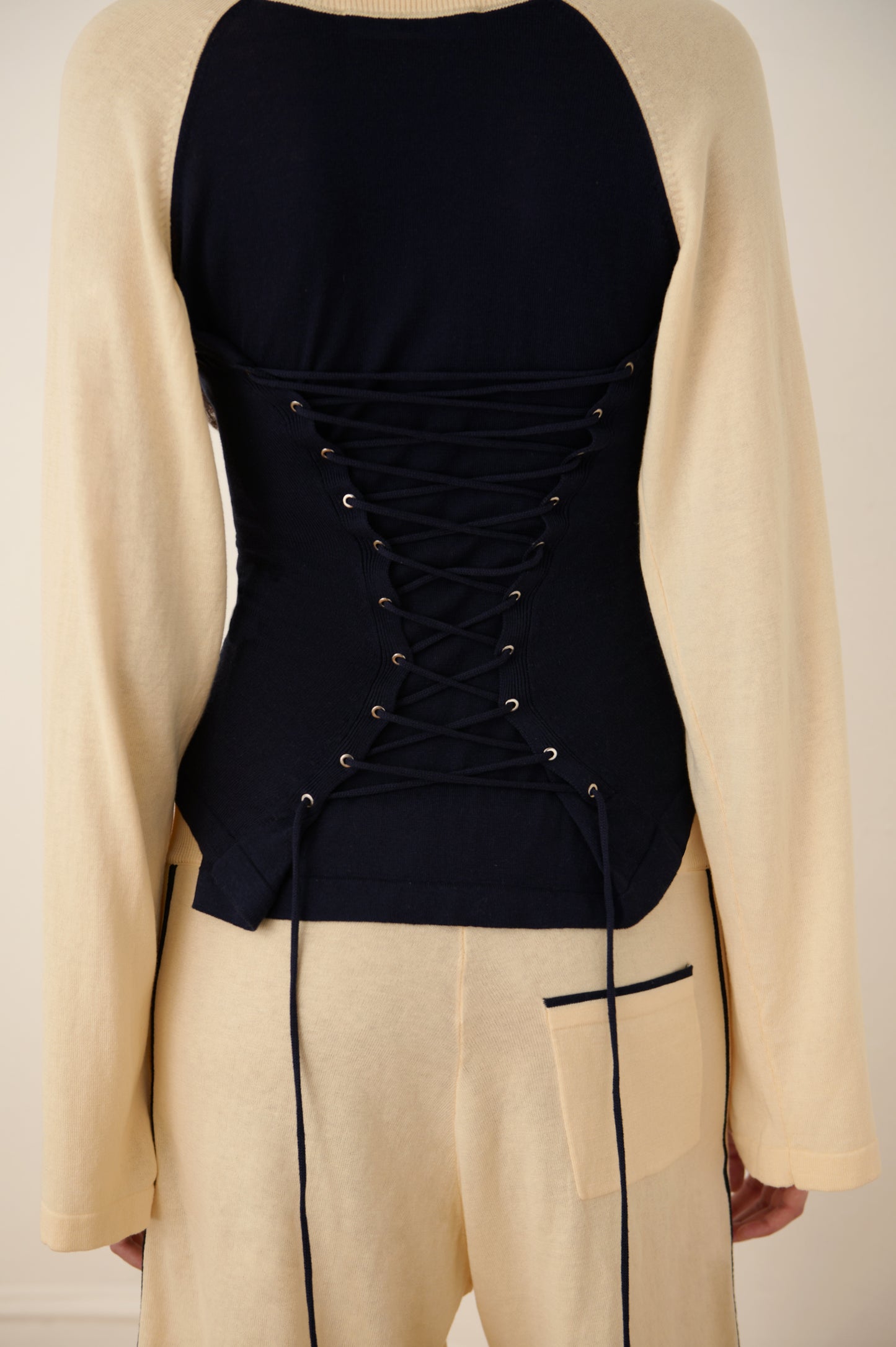 Off-Season Knitted Raglan Shirt