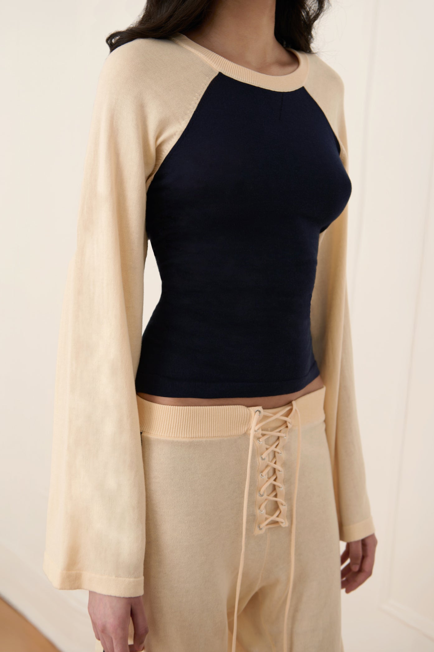 Off-Season Knitted Raglan Shirt