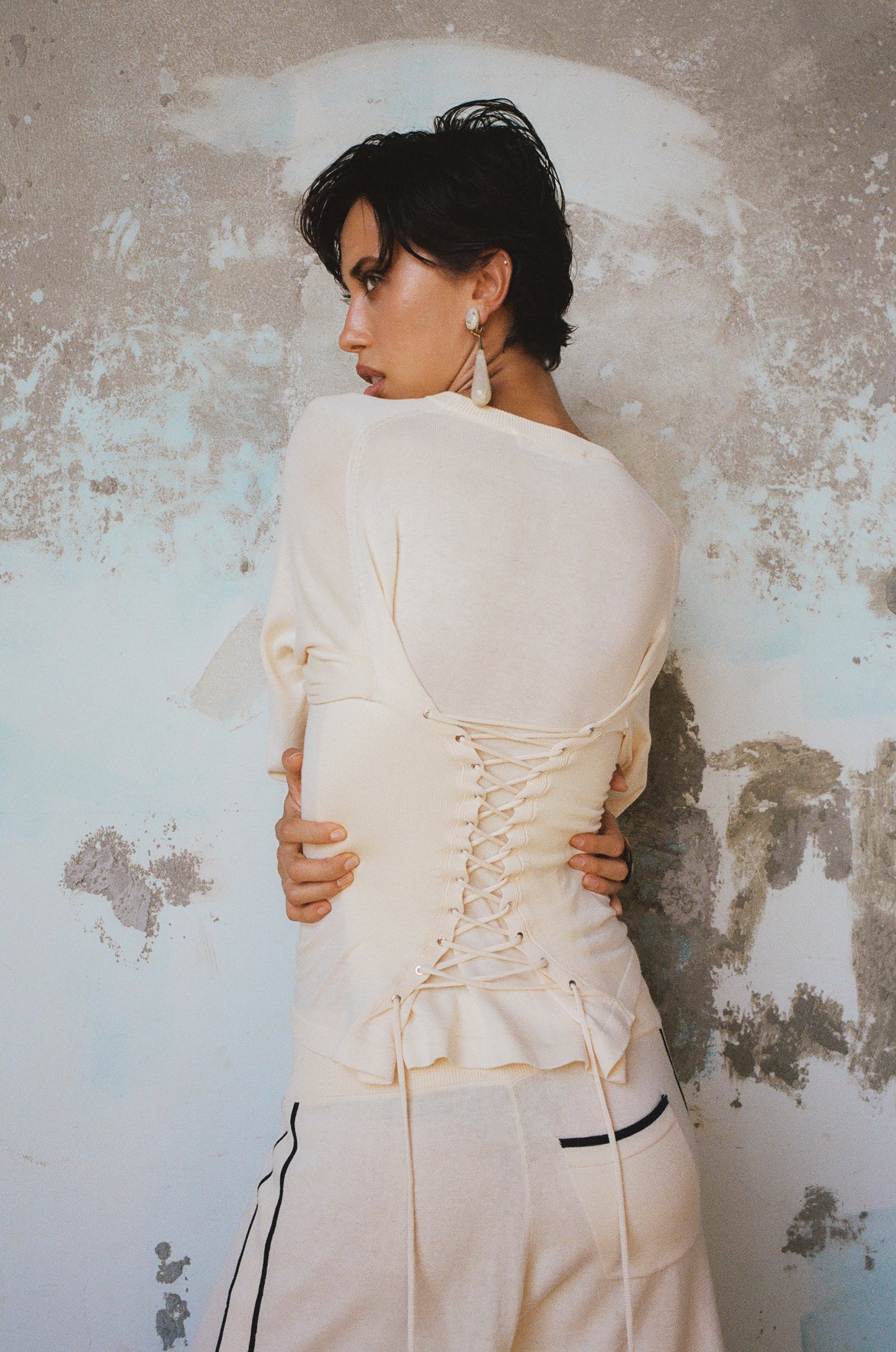 Off-Season Knitted Raglan Shirt