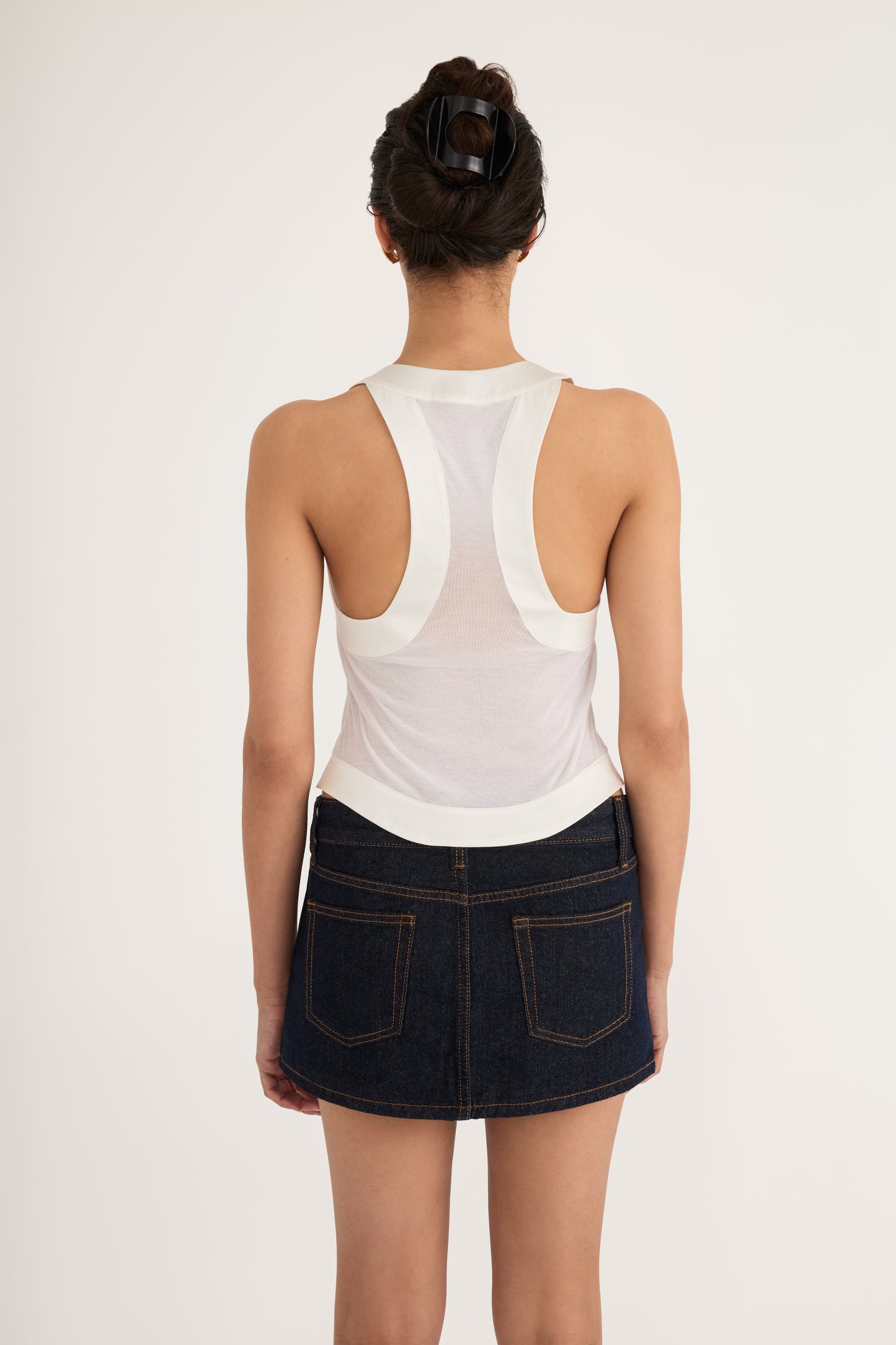 Sculpted Low Scoop Tank