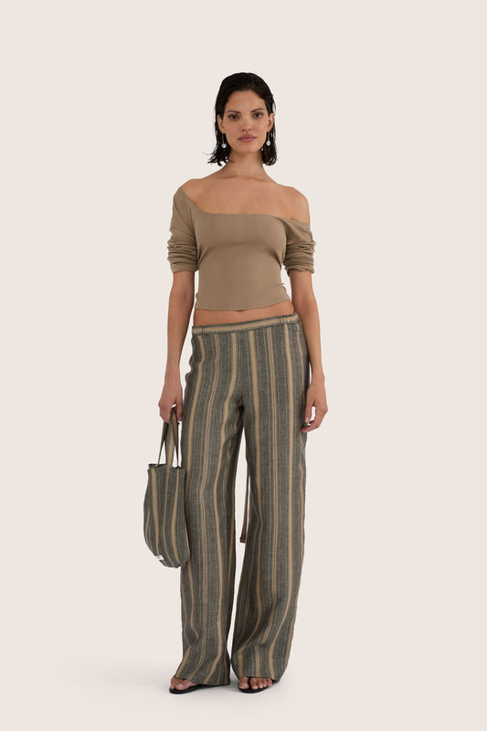 The Décolletage Tee