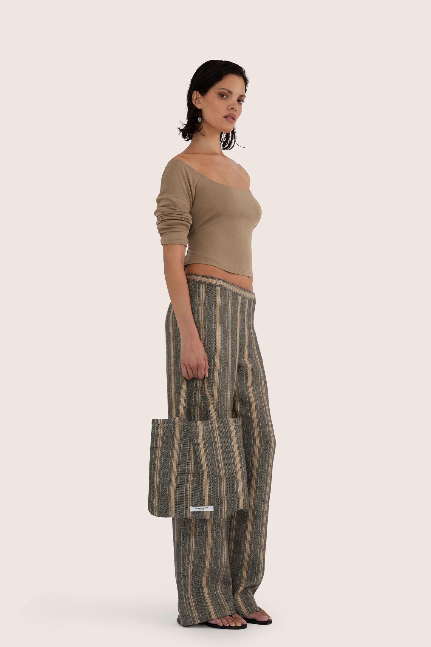 The Décolletage Tee